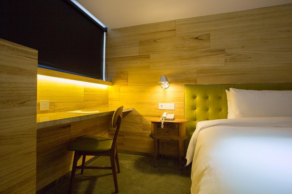 Inhouse Hotel Taichung Exterior foto