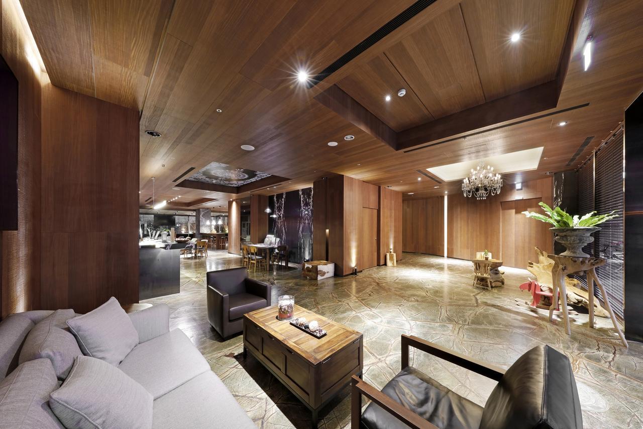 Inhouse Hotel Taichung Exterior foto